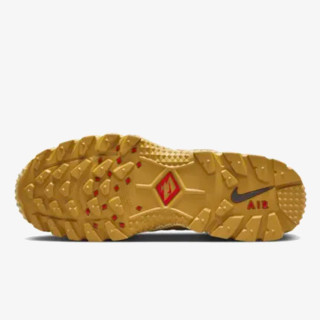 NIKE Patike Humara 