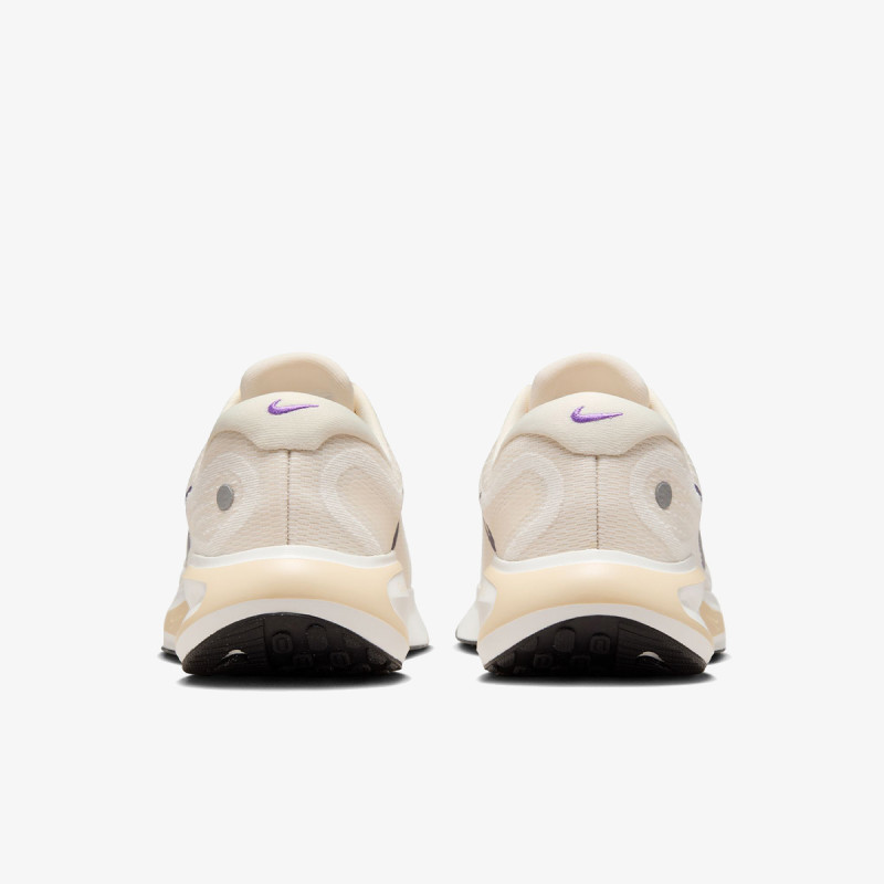 NIKE Patike Journey Run 