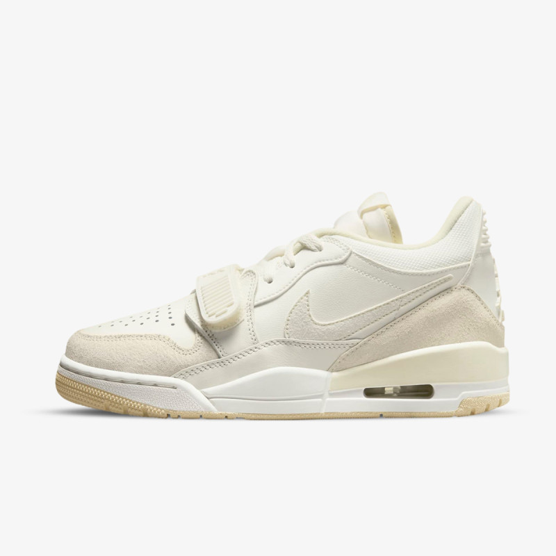 NIKE Patike WMNS AIR JORDAN LEGACY 312 LOW 