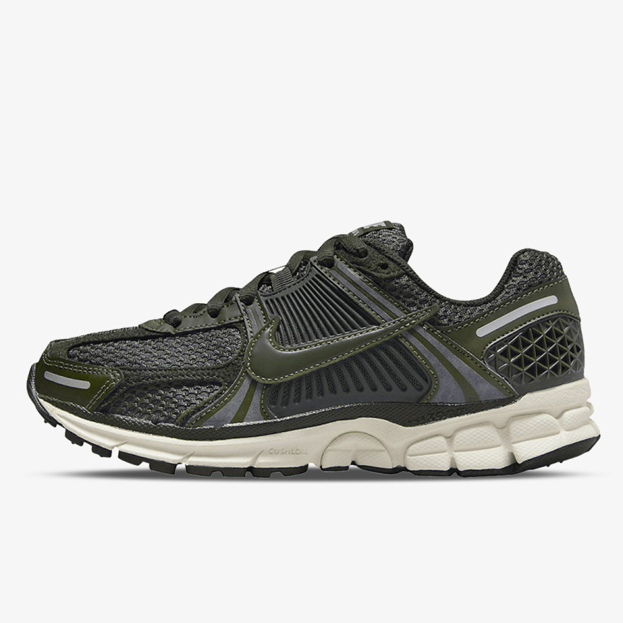 NIKE Patike Zoom Womero 5 