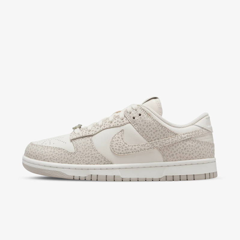 NIKE DUNK LOW PREMIUM SB 77-AM2311-101 スニーカー