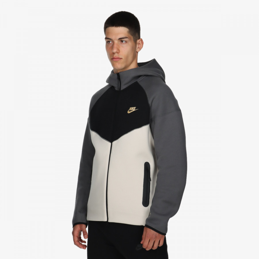 NIKE Dukserica Sportswear Tech Fleece 