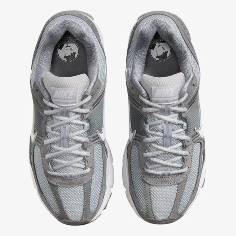 NIKE Patike Vomero 5 