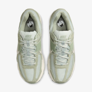 NIKE Patike Vomero 5 