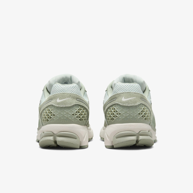 NIKE Patike Vomero 5 