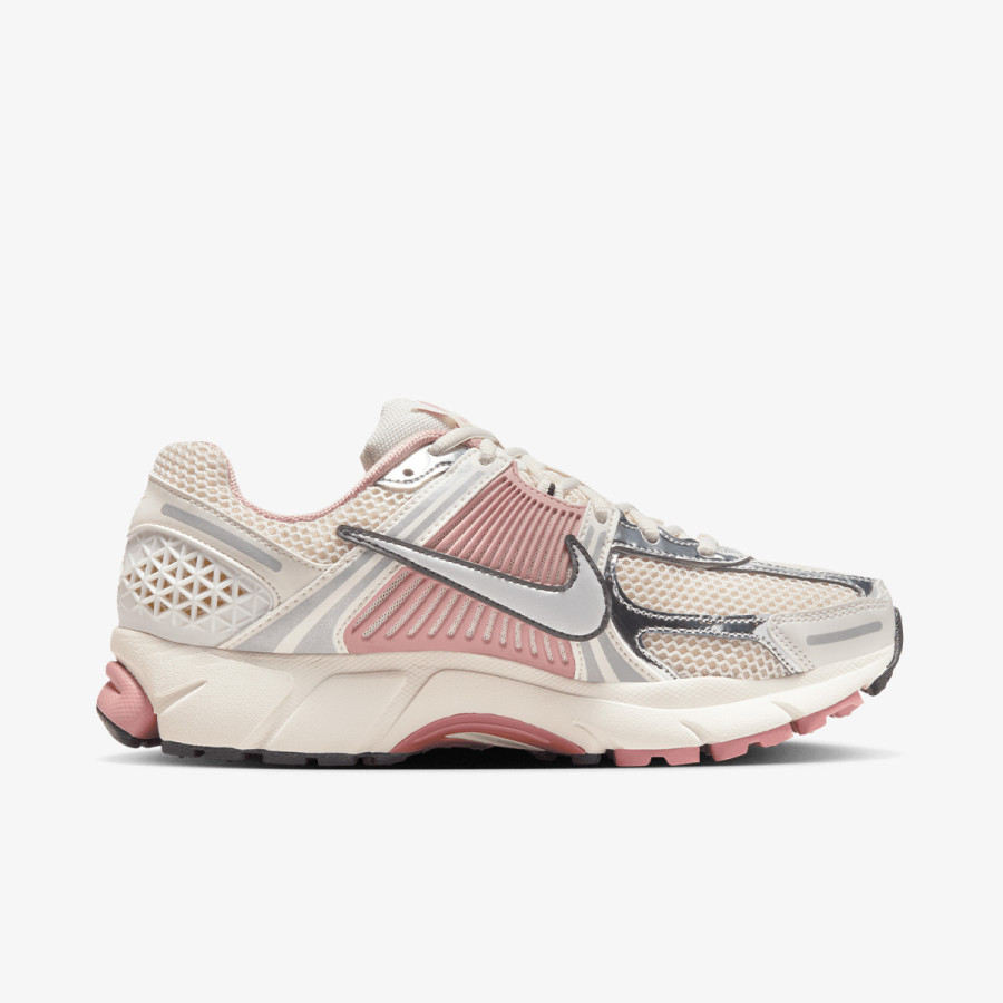 NIKE Patike W NIKE ZOOM VOMERO 5 NEWS