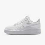 NIKE Patike WMNS AIR FORCE 1 '07 SE 