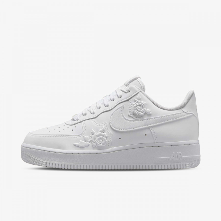 NIKE Patike WMNS AIR FORCE 1 '07 SE 