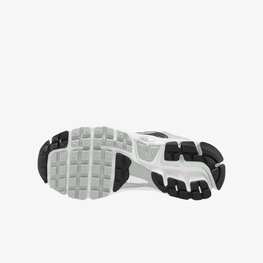 NIKE Patike Vomero 5 