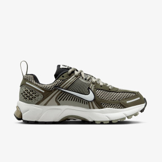 NIKE Patike Vomero 5 