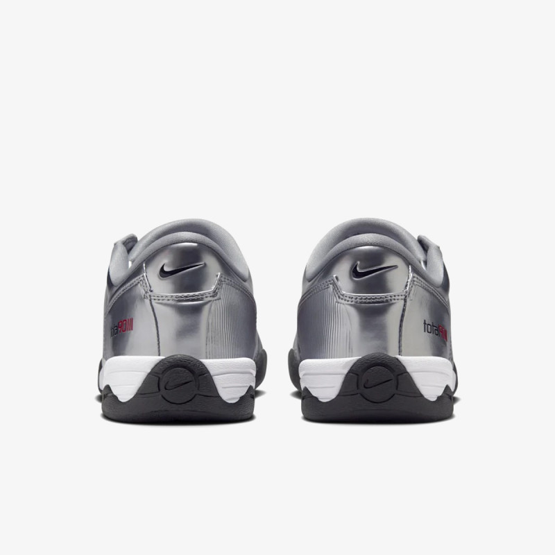 NIKE Patike Total 90 