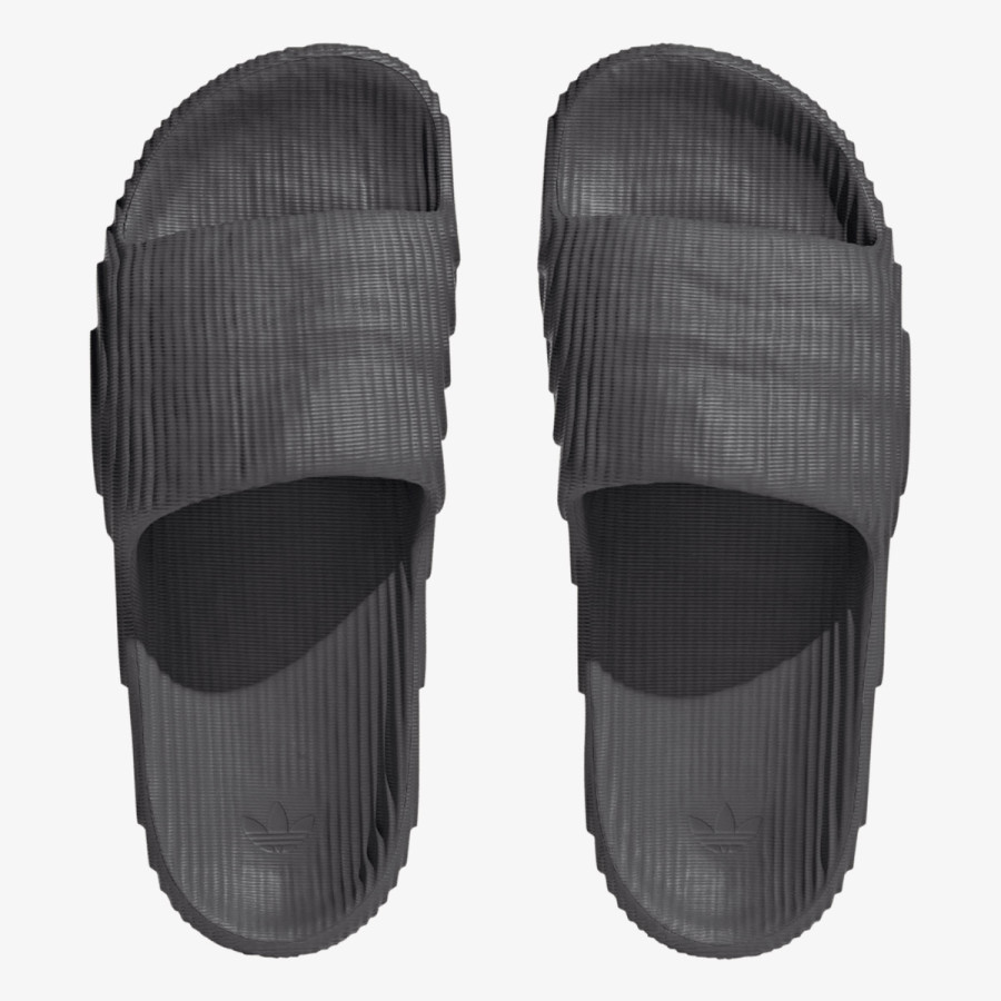 Adidas adilette best sale buzz