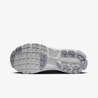 NIKE Patike Nike Zoom Vomero 5 