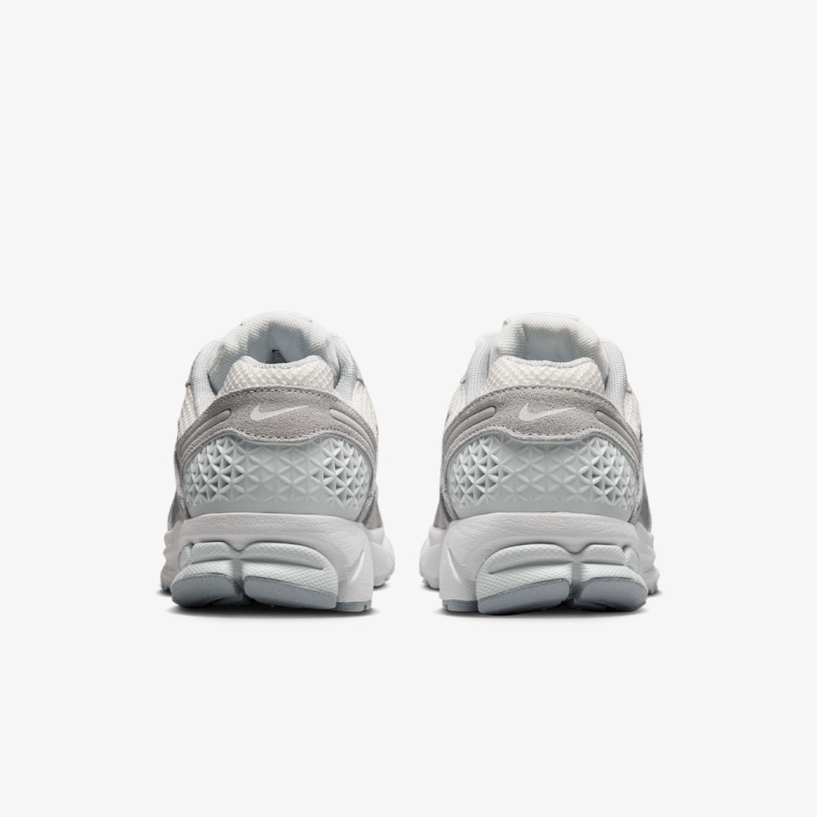 NIKE Patike Nike Zoom Vomero 5 