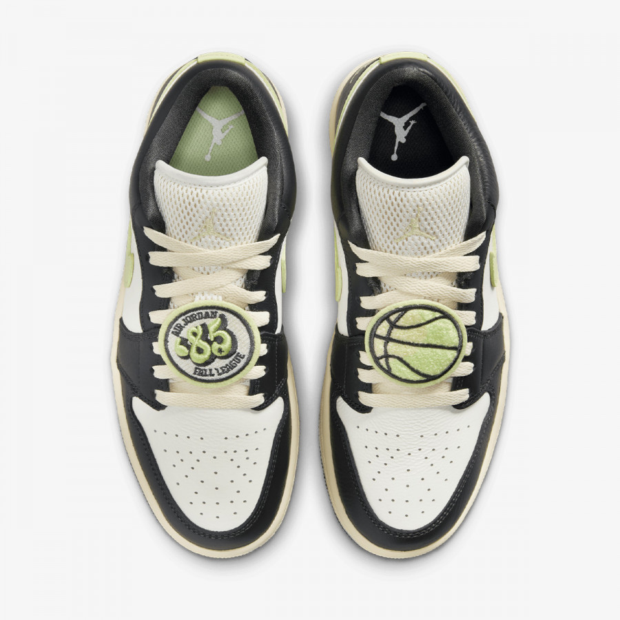 NIKE Patike WMNS AIR JORDAN 1 LOW SE V2 