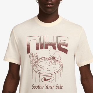 NIKE Majica U NSW TEE OC FB GFX BRNDRD 