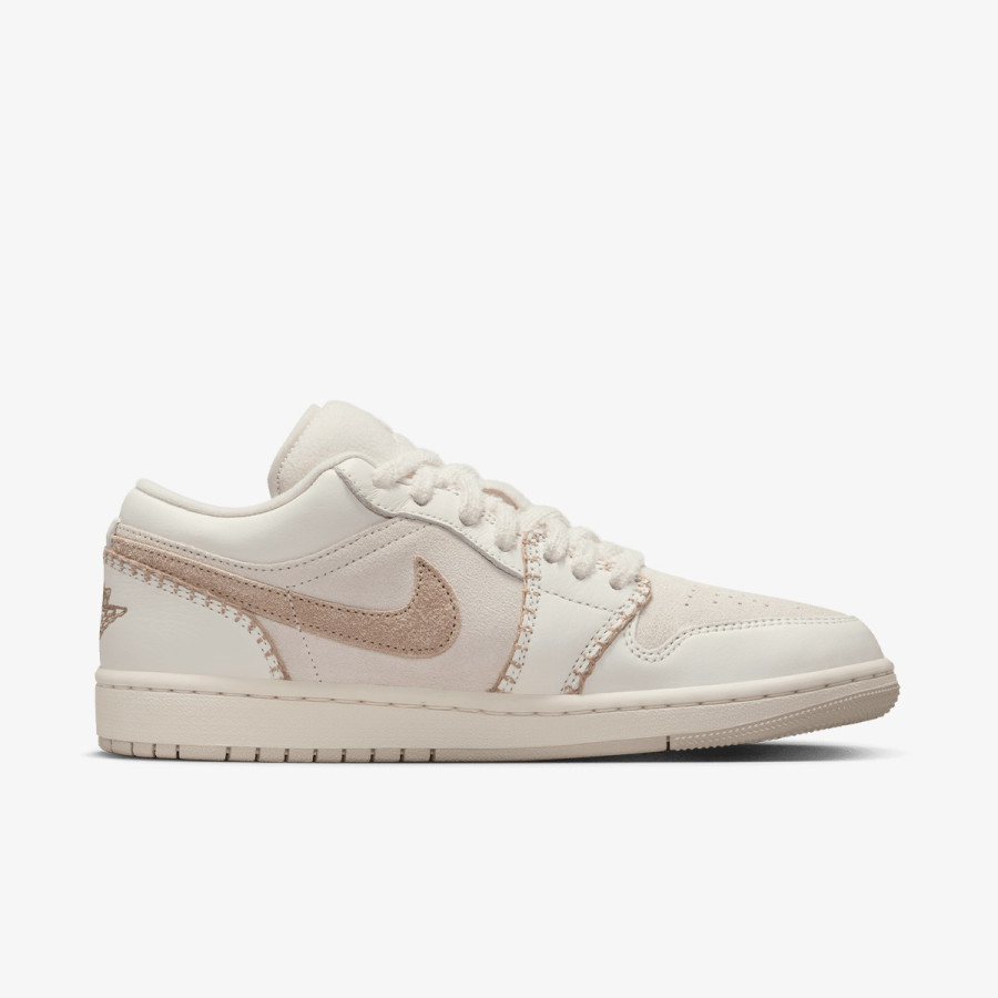 NIKE Patike WMNS AIR JORDAN 1 LOW SE 