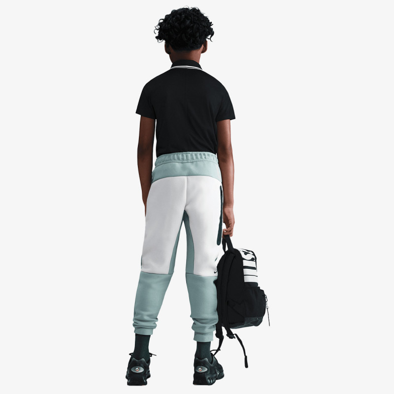 NIKE Donji deo trenerke B NSW TCH FLC JGGR - PD 