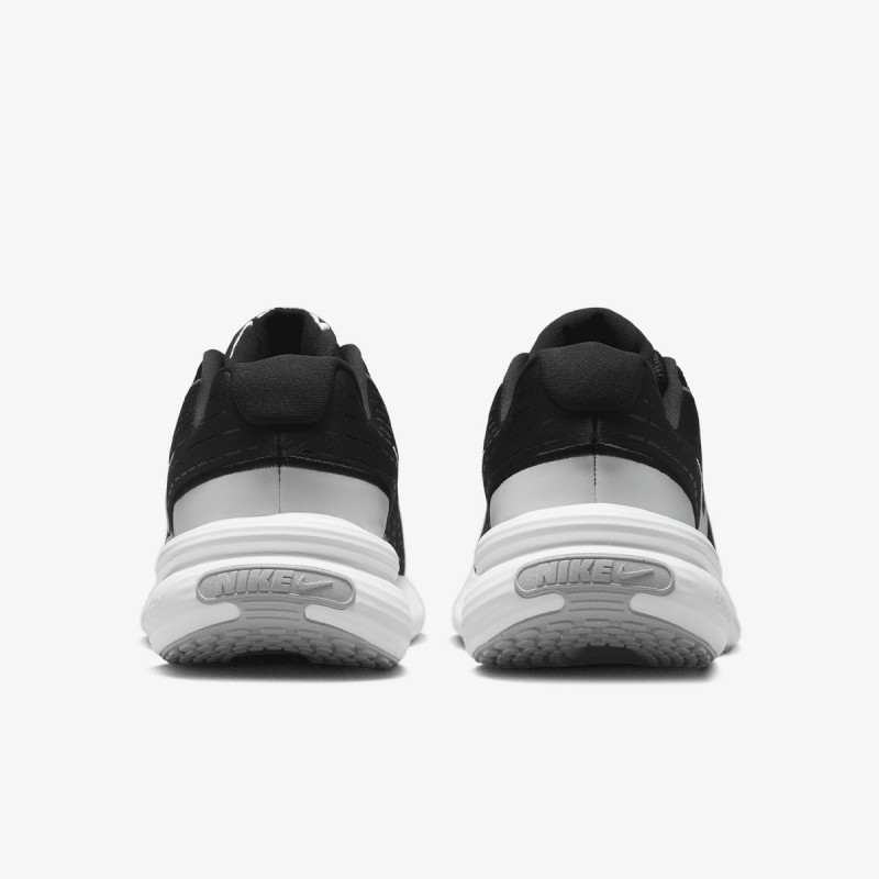 NIKE Patike Uplift Sc 
