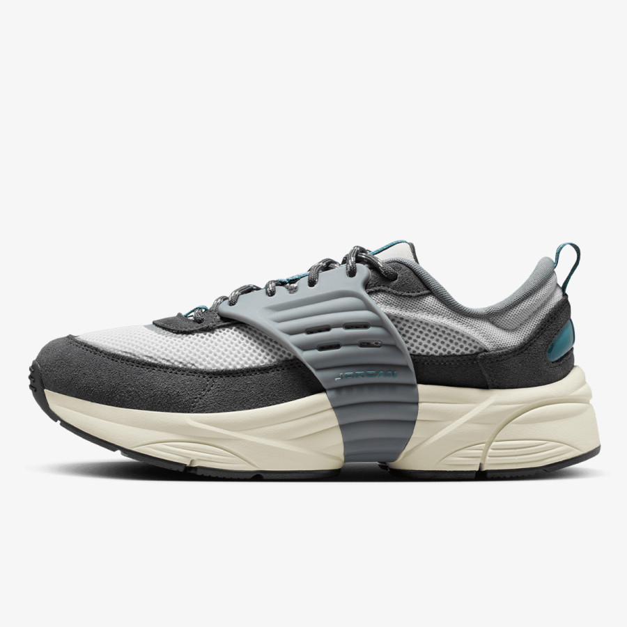 NIKE Patike JORDAN TRUNNER O/S 