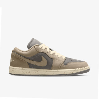 NIKE Patike WMNS AIR JORDAN 1 LOW SE V2 