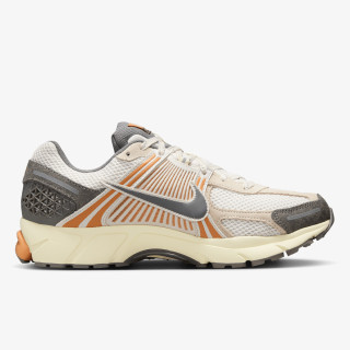 NIKE Patike NIKE ZOOM VOMERO 5 APP 