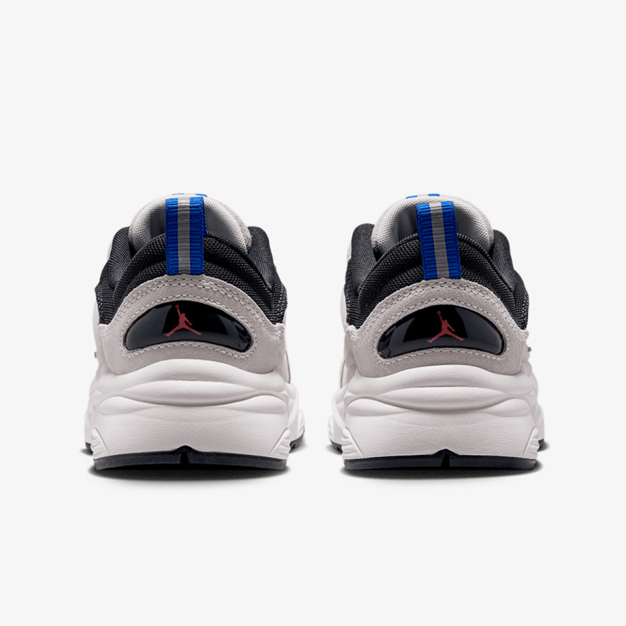 NIKE Patike JORDAN TRUNNER O/S BG 