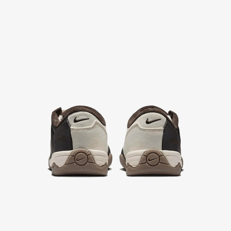 NIKE Patike Total 90 