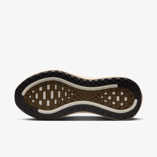 NIKE Patike Vomero Plus 