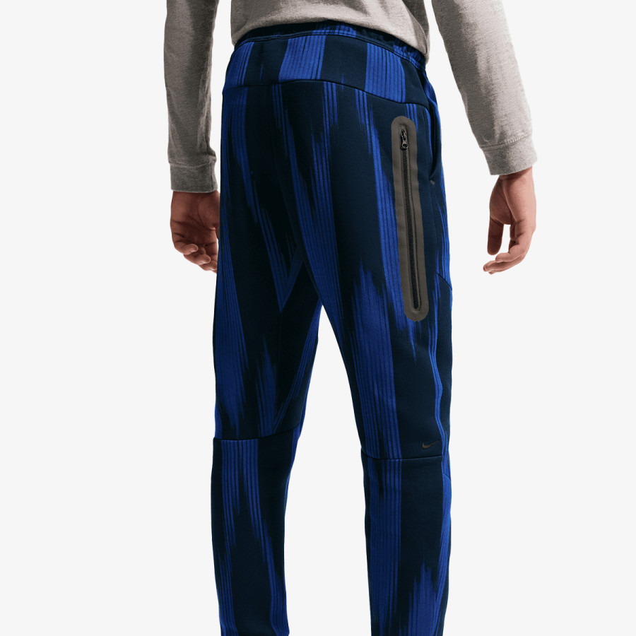 NIKE Donji deo trenerke B NSW TCH FLC JGGR AOP 