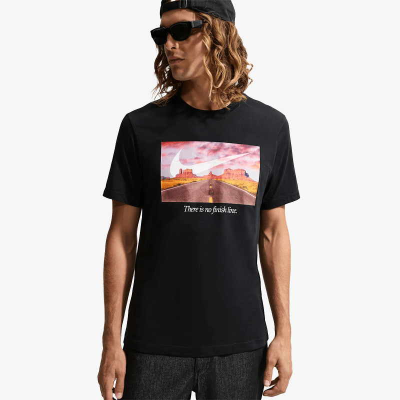 NIKE Majica M NSW CLUB TEE PHOTO 