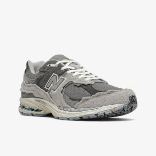 NEW BALANCE Patike 2002 