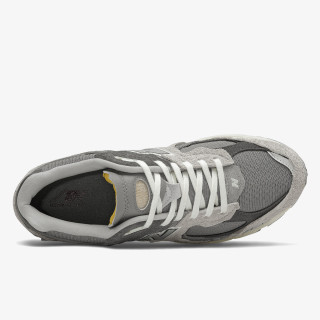 NEW BALANCE Patike 2002 