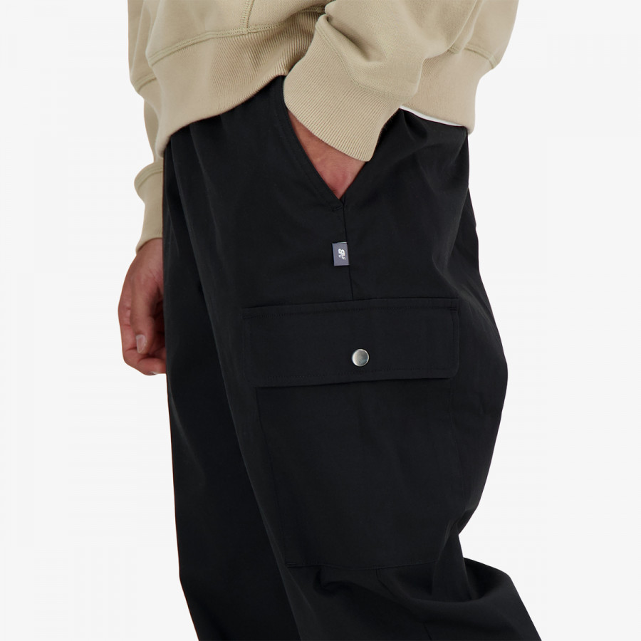 NEW BALANCE Donji deo trenerke Twill Cargo Jogger 