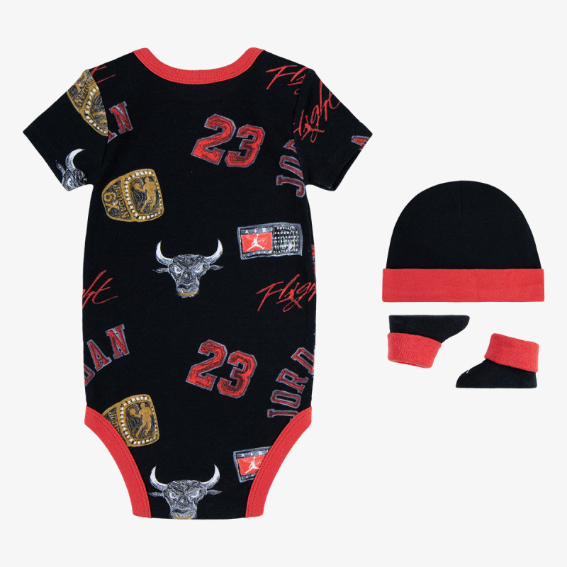 Set Jordan Essentials 