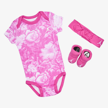 NIKE Set Brooklyn Essentials 