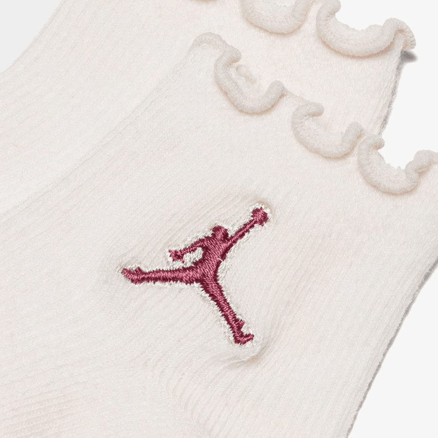 JORDAN Set JHG LOVE IS IN THE 