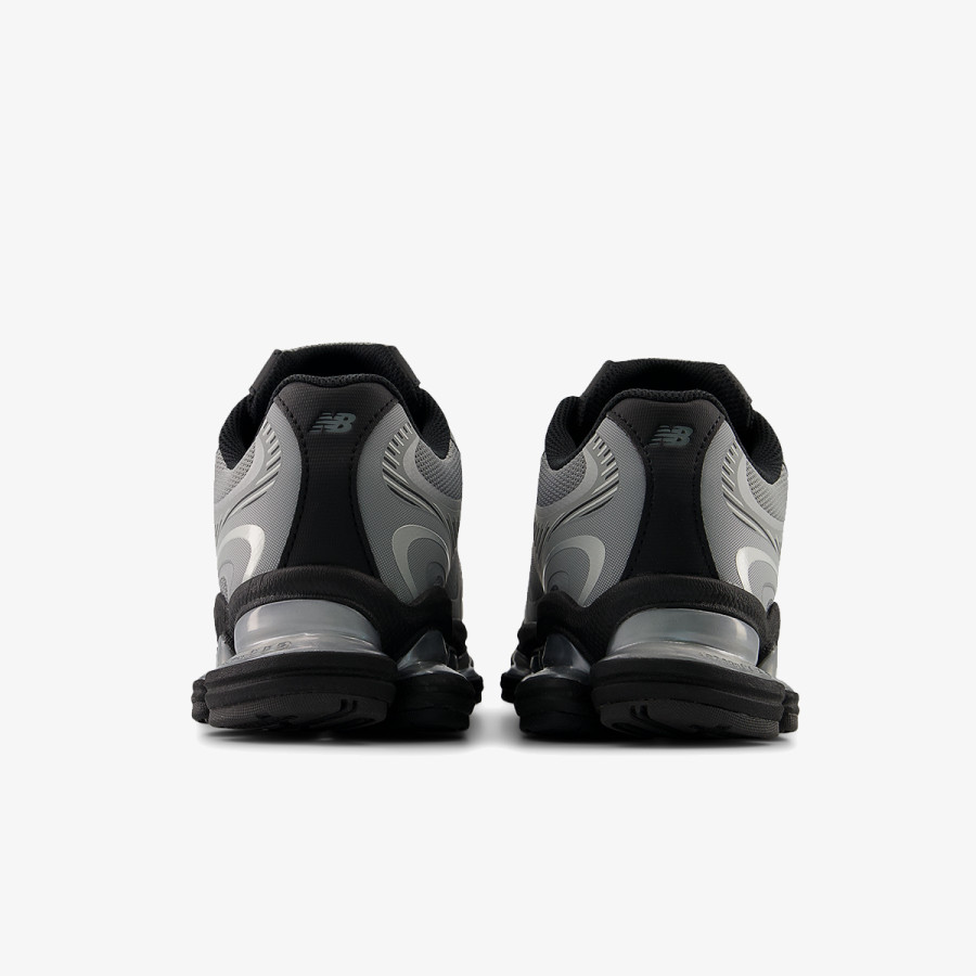 NEW BALANCE Patike 2000 